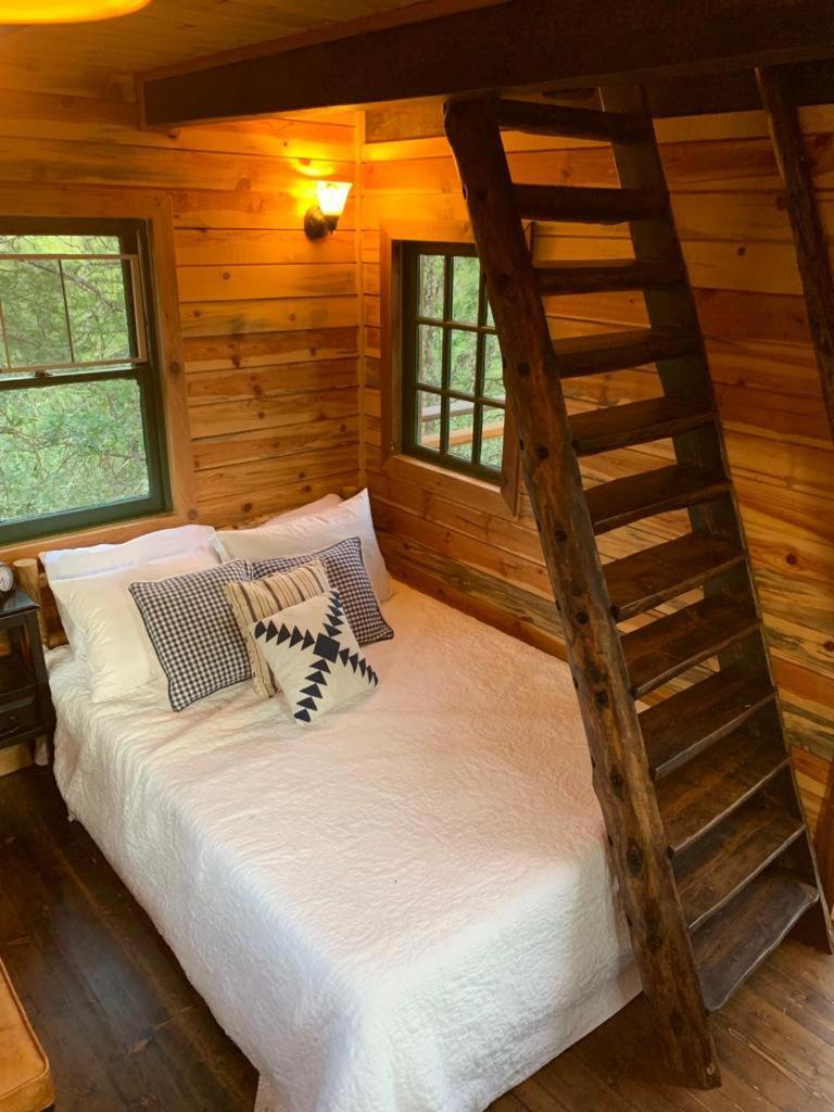 Treehouse Ranch Hotel Goldendale Buitenkant foto