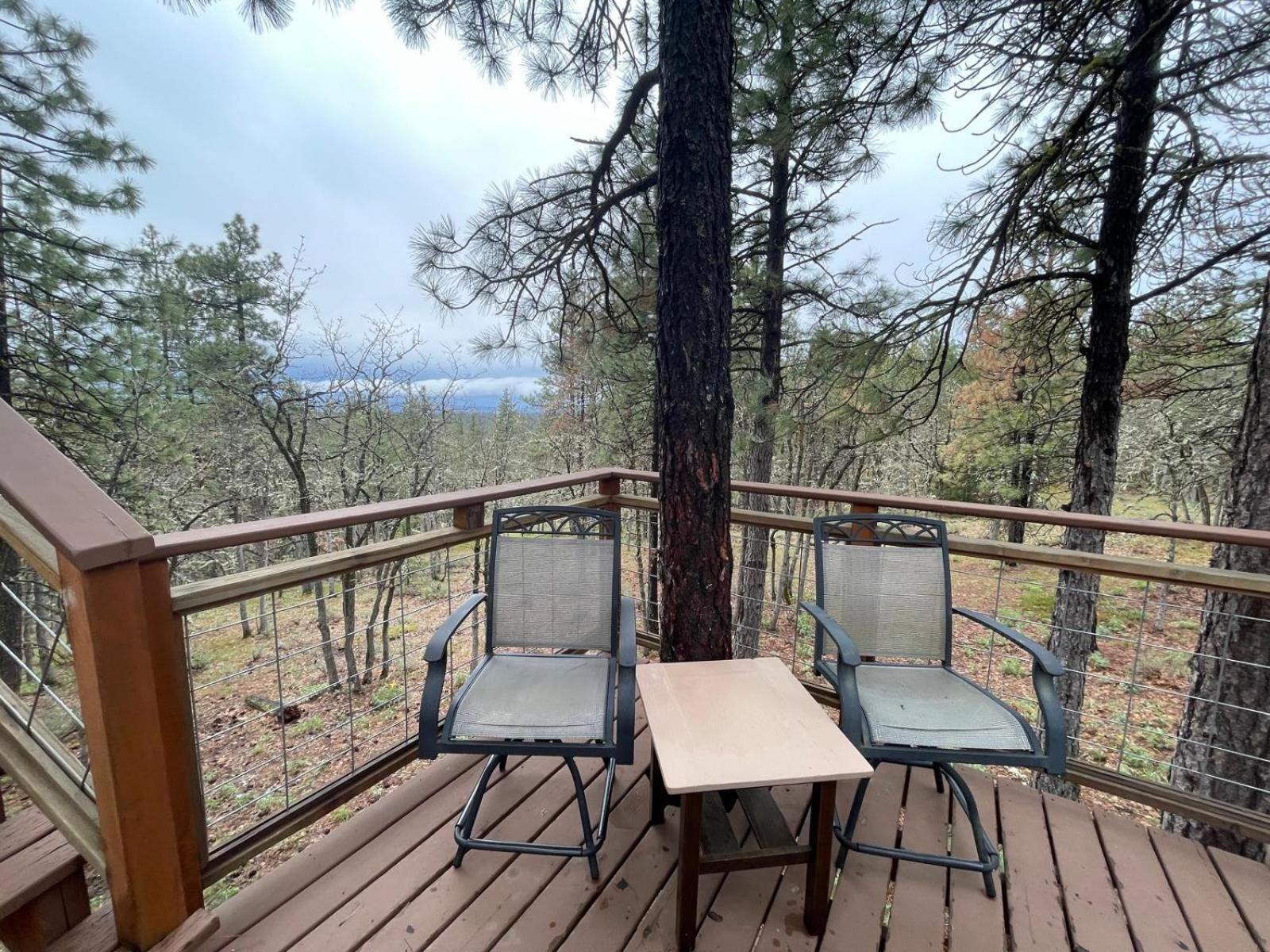 Treehouse Ranch Hotel Goldendale Buitenkant foto